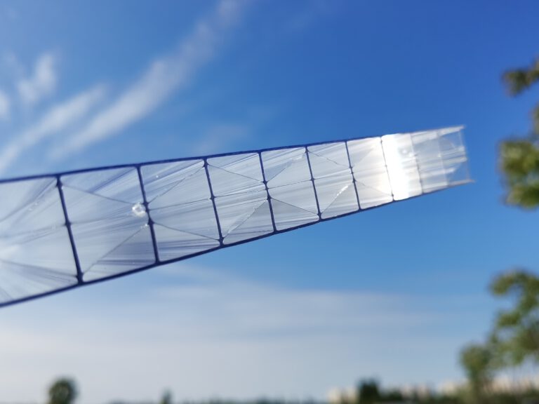 16 mm víztiszta Strong 5X két oldalon UV védett